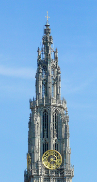 Antwerpen_kathedraal_torenspits_01_S.jpg(84259 byte)